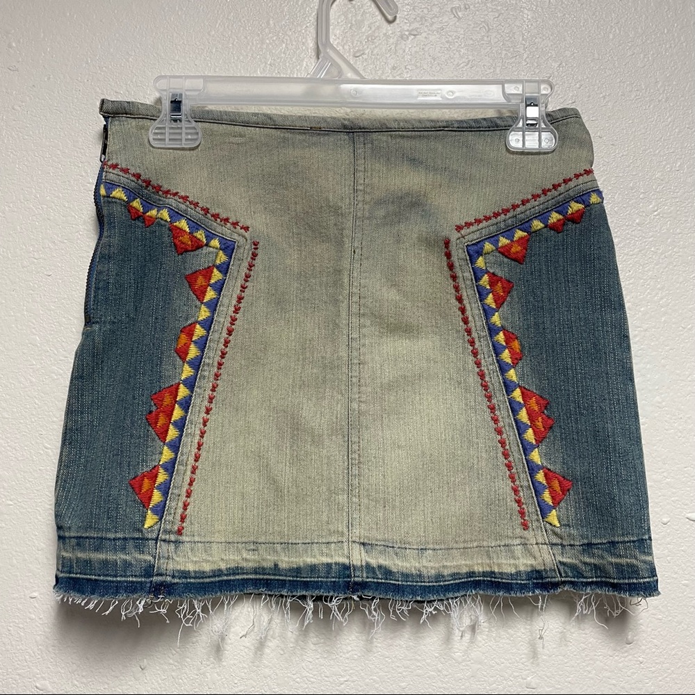 Signature8 Aztec embroidery denim skirt - Picture 2 of 10